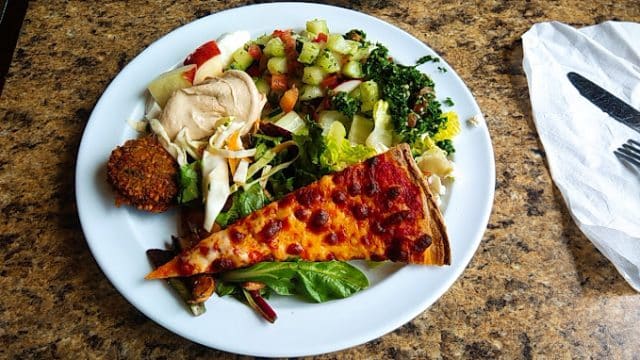 Dimassi’s Mediterranean Buffet